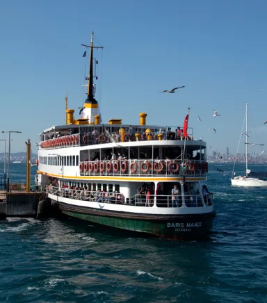 Büyükada Vapur Saatleri ve Ulaşım Rehberi: Rota Planlama