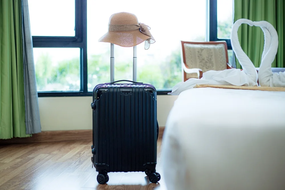 delüks cadde oda fiyatları