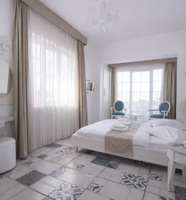 Deluxe Bahçe 2.Kat Oda